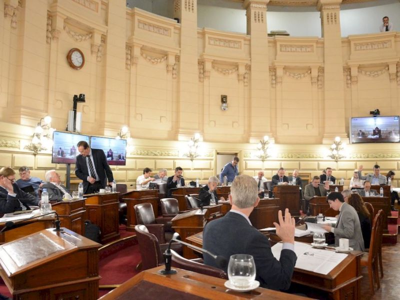 Media sanción para crear una unidad de delitos rurales en Santa Fe
