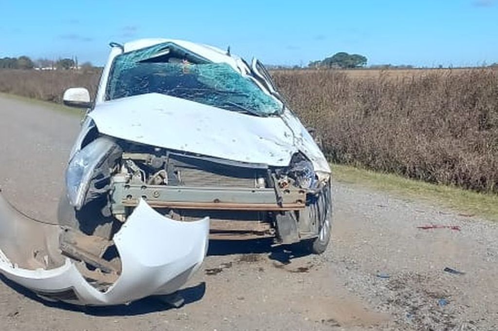 Madre e hija accidentadas en un vuelco en Larrechea