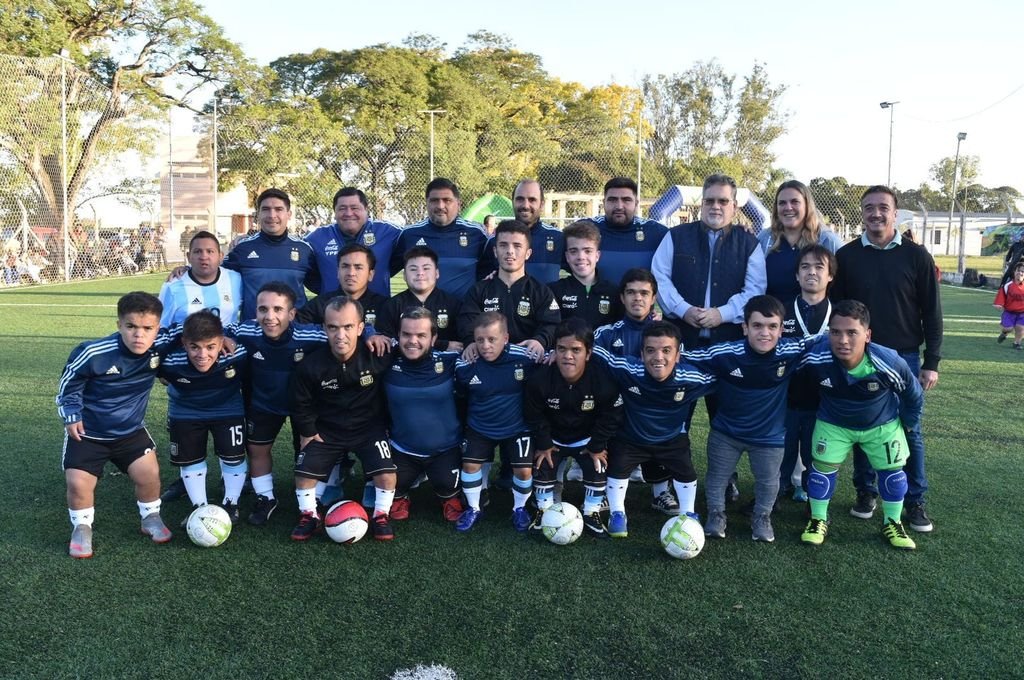 Antes de la Copa América, la Selección de talla baja entrenó en Concordia