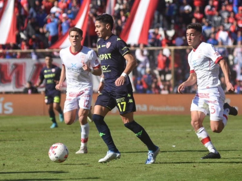 Cero en ideas, Unión y Huracán quedaron en deuda