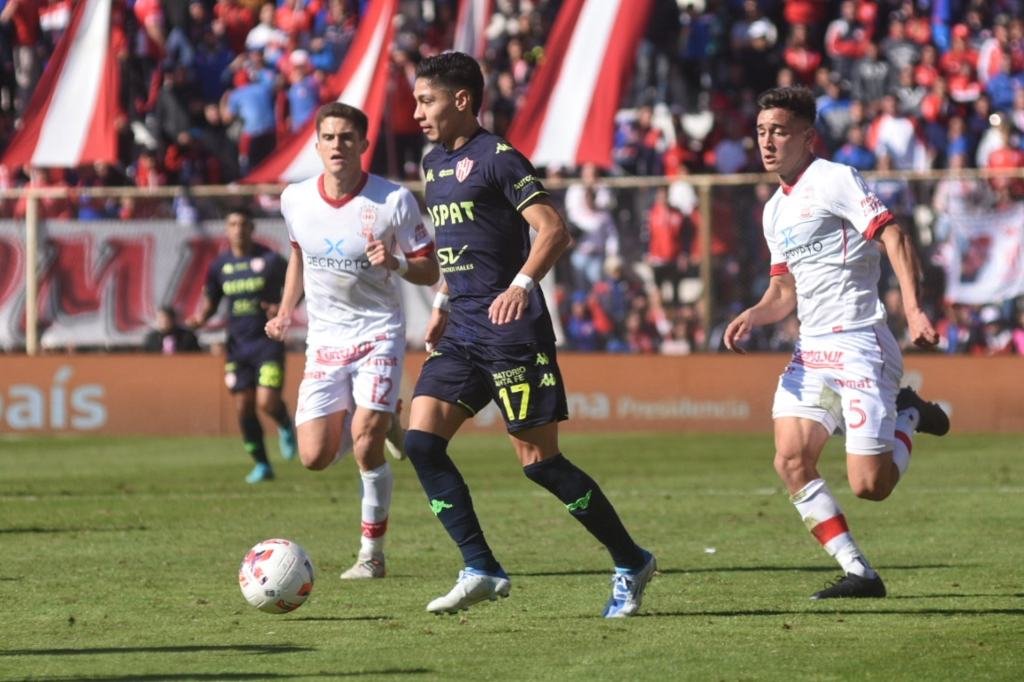Cero en ideas, Unión y Huracán quedaron en deuda
