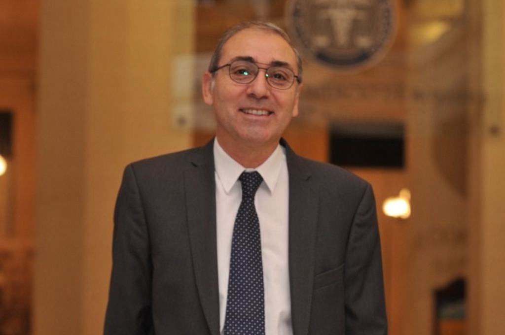 «Necesitamos que la política y la macroeconomía se reordenen»