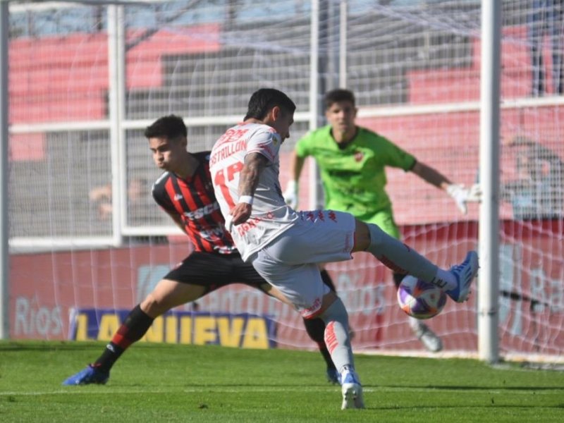 Unión se cansó de crear situaciones de gol y también de desperdiciarlas