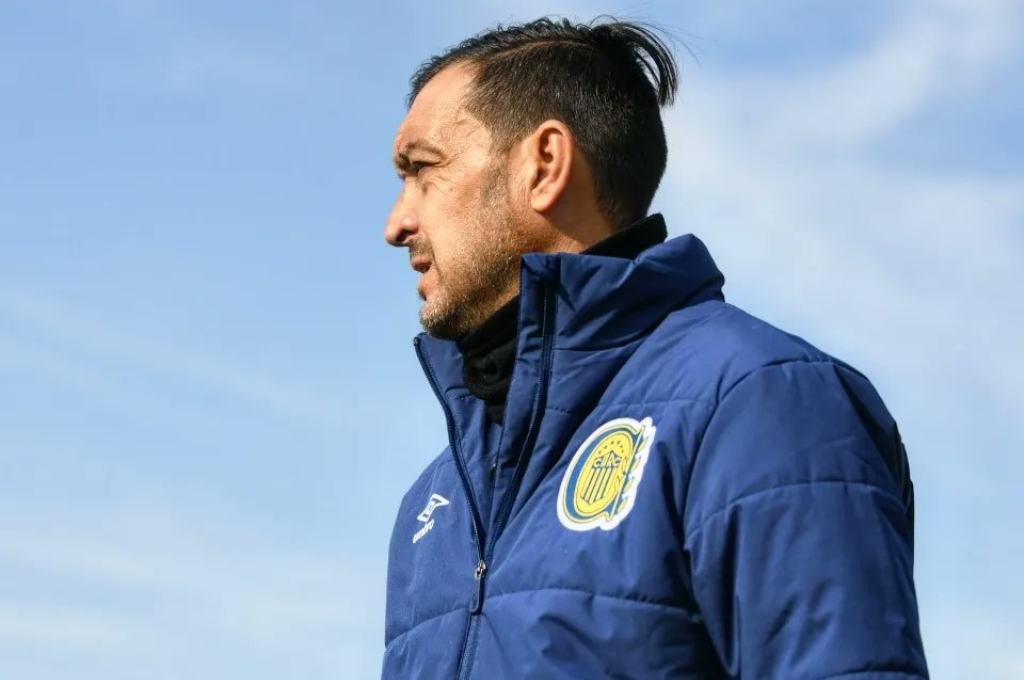 Rosario Central: siguen las bajas, mientras esperan las urnas