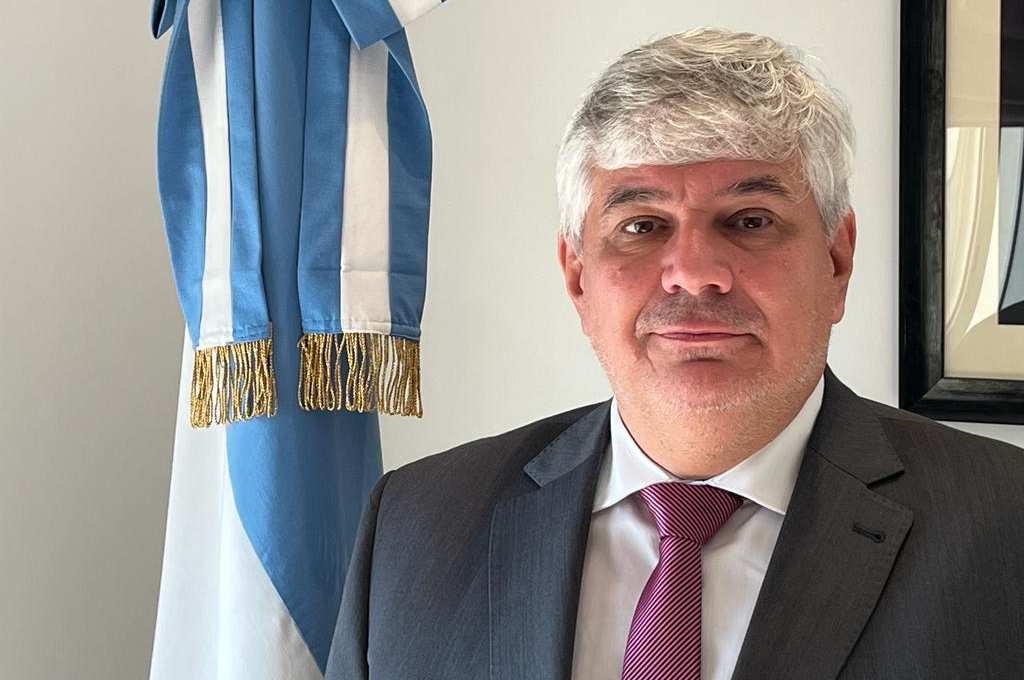 «Cuando despliegan la bandera argentina en el campo de juego, ya me emociono»