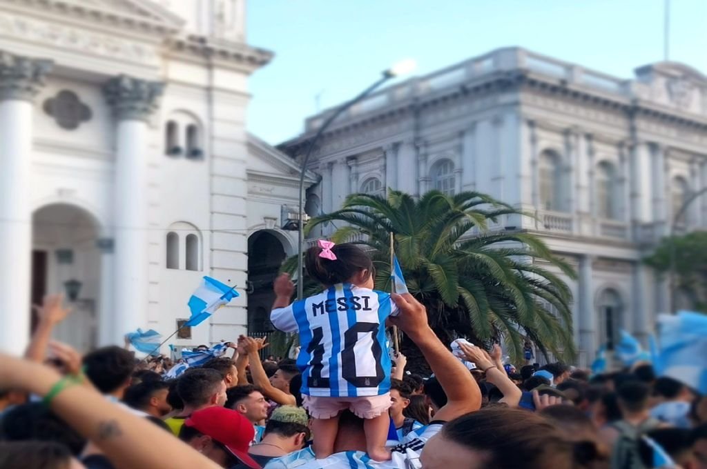 La Selección del pueblo: una tarde de felicidad pura que se festejó en todos lados