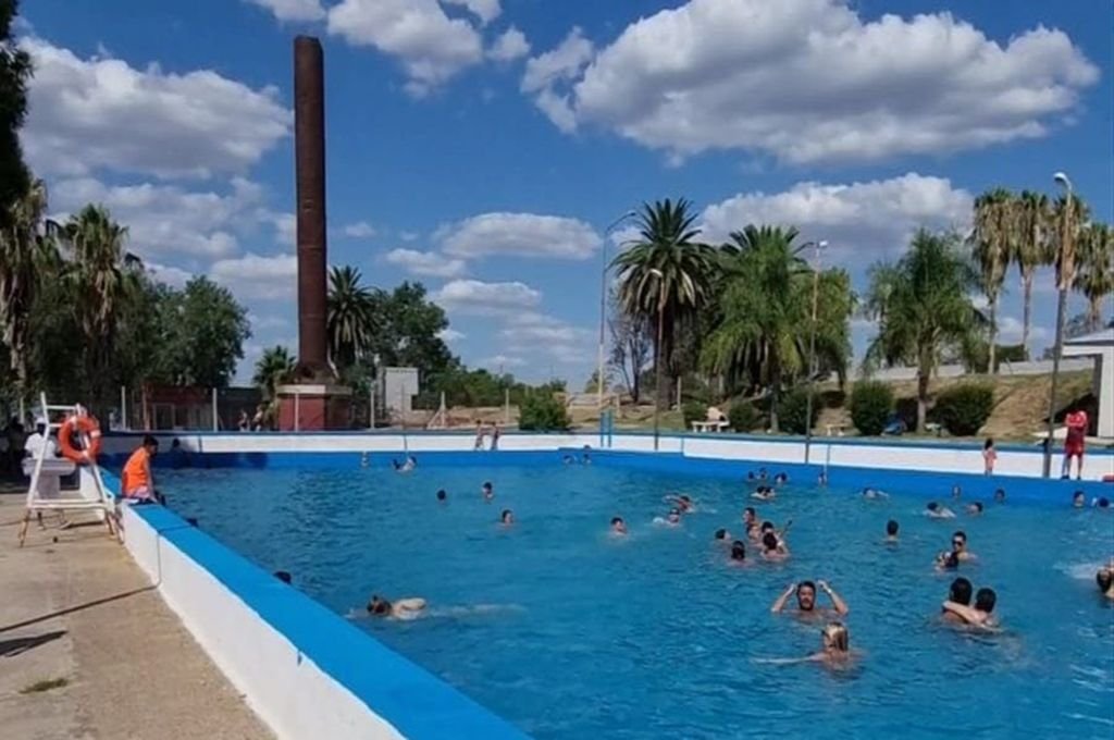 Se inauguran las piletas en la Toma Vieja de Paraná