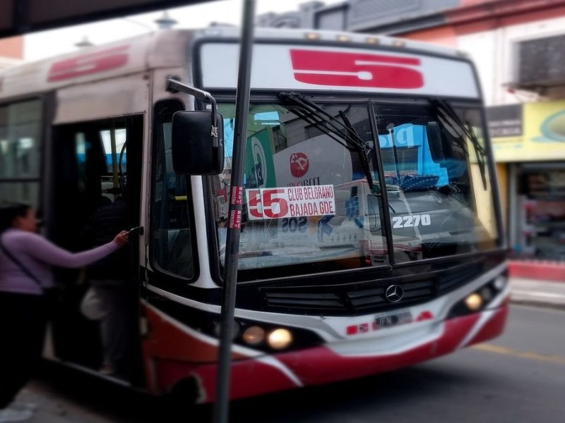 El proyecto que propone un aumento en el boleto tomó estado parlamentario