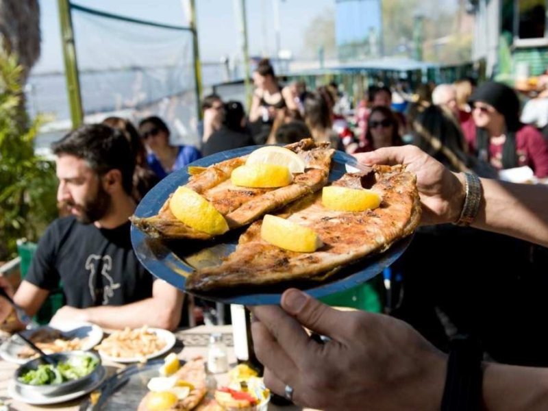 Gastronómicos en Rosario: «El personal no queda estable, entonces no se puede formar un buen equipo de trabajo»