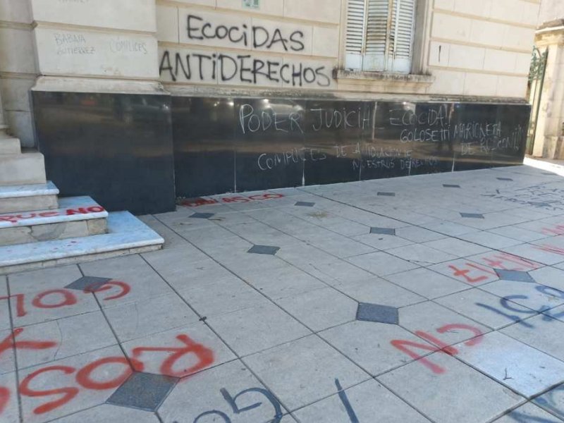 Casilda: diferentes instituciones repudiaron los actos de vandalismo contra el Palacio Municipal