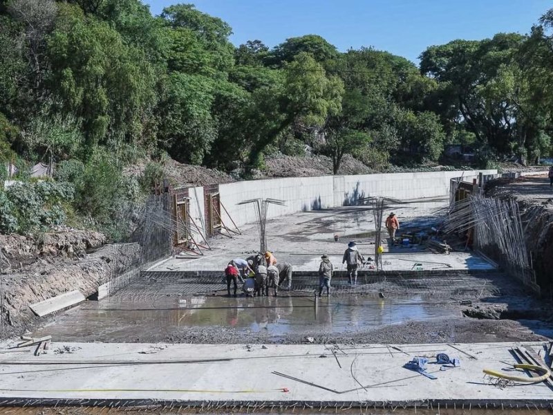 Continúan los trabajos de saneamiento del arroyo Las Viejas
