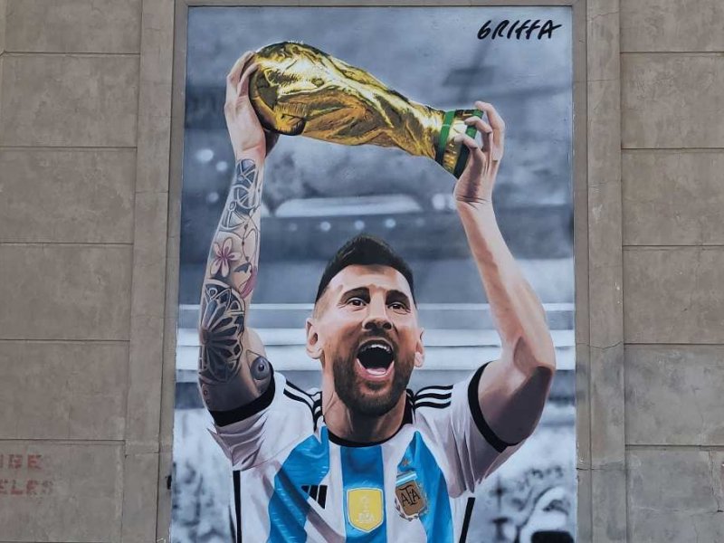 Pintaron un mural de Messi en Casilda