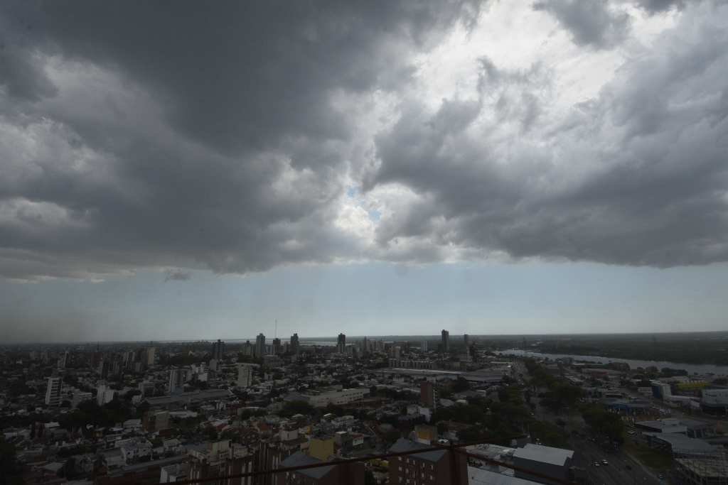 La provincia de Santa Fe bajo alerta amarillo por tormentas