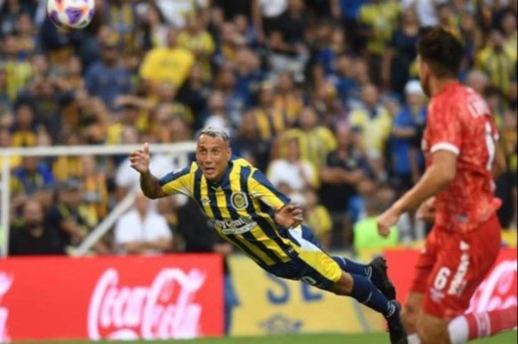 Rosario Central ganó en el debut