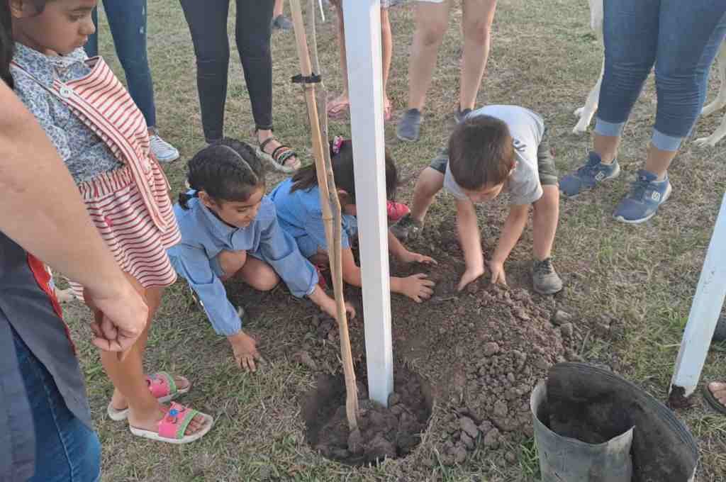 El Municipio suma programas para multiplicar el arbolado en El Trébol