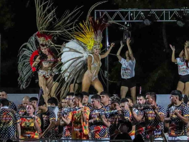 Reconquista vivió una gran fiesta en el lanzamiento oficial del Carnaval