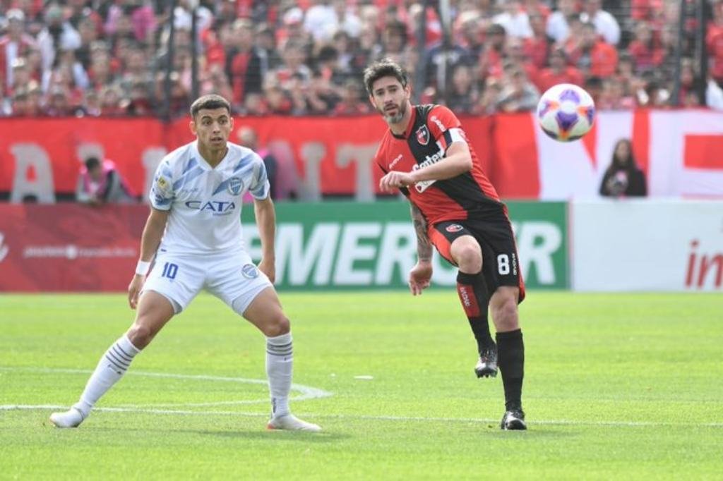 Newell’s: Pablo Pérez se puede meter en el once