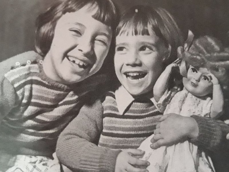 El Museo Eva Perón busca una muñeca de época