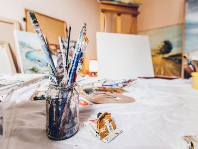 Propuestas de talleres de pintura para adultos y niños