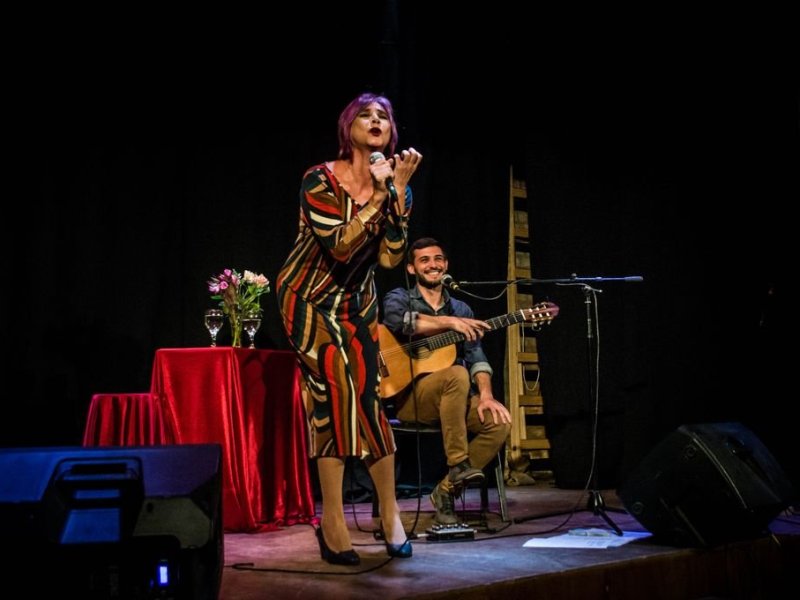 Se presenta «La vida es una herida absurda. Tango y Psicoanálisis» de Alejandra Zambrini
