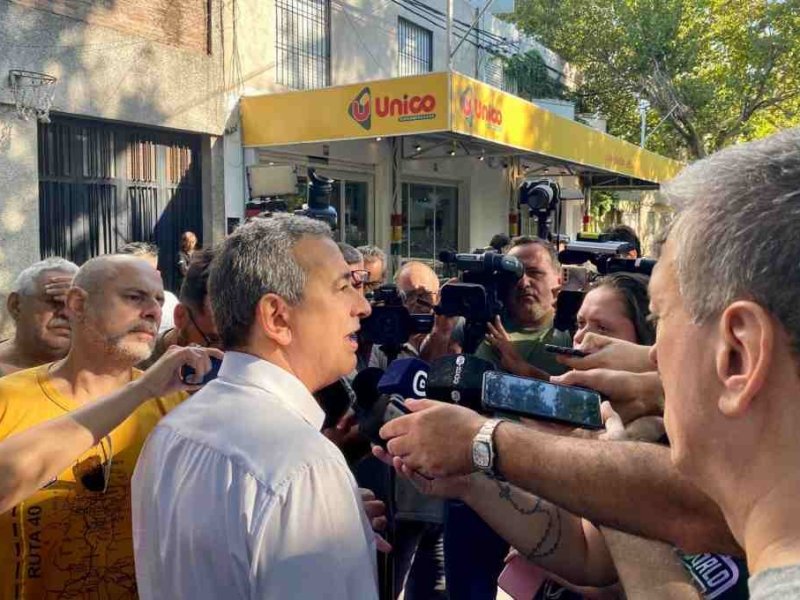 Javkin sobre la balacera y el mensaje a Messi: «¿Dónde están los que nos tienen que cuidar?»