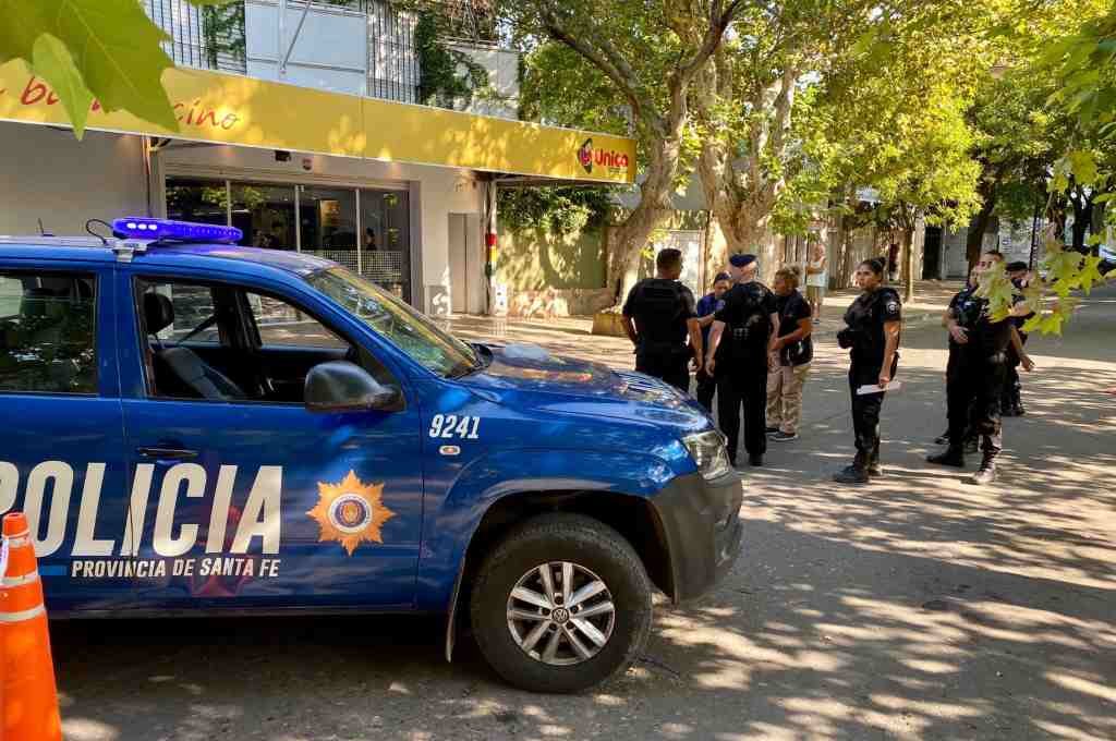 Imágenes de la balacera al supermercado del suegro de Lionel Messi