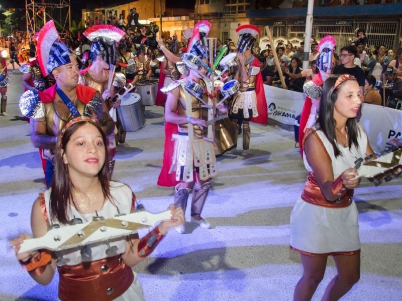 Carnaval de Paraná: una apuesta a la alegría
