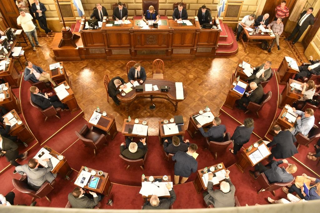 Tratarán en extraordinarias tres proyectos de ley pedidos por víctimas del delito y familiares
