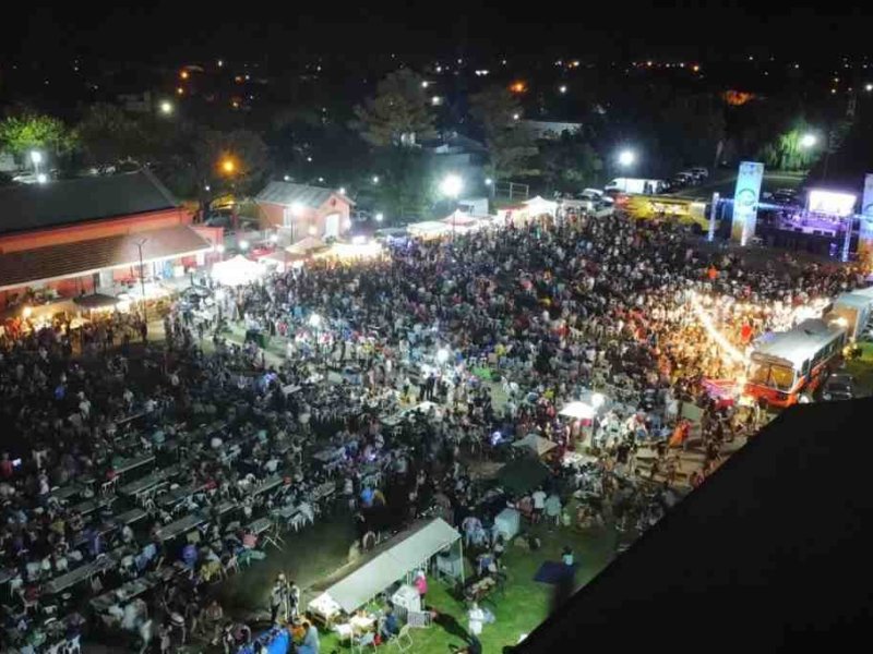 Más de 15 mil personas celebraron la Fiesta de los productores de cerveza artesanal y gastronomía regional