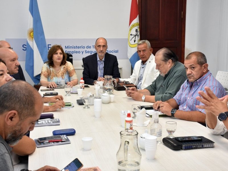 La oferta del gobierno de Santa Fe a un docente inicial: $ 166.500