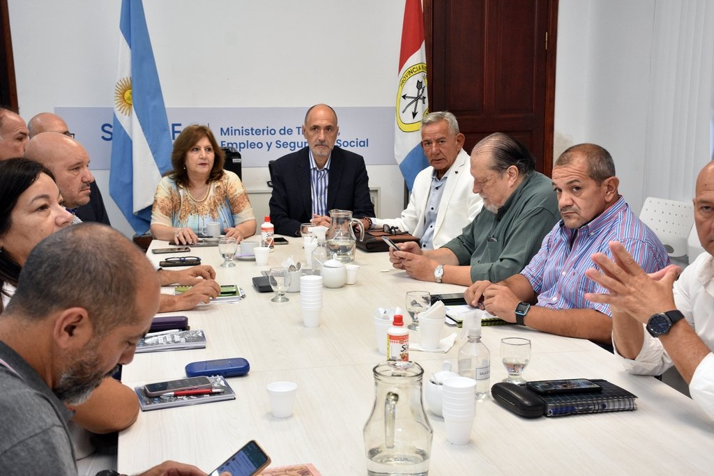 La oferta del gobierno de Santa Fe a un docente inicial: $ 166.500