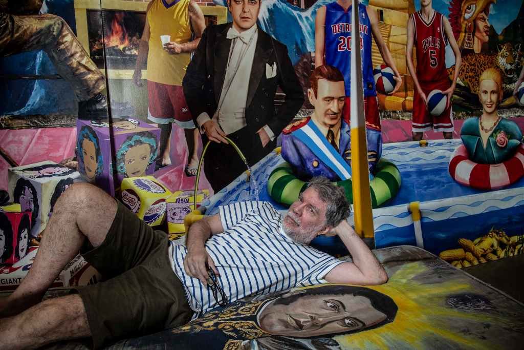 El mundo de pop latino y gauchesco de Marcos López llega a la orilla del CEC