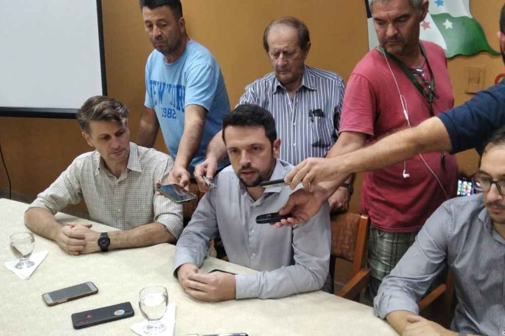 «No vale todo en política»