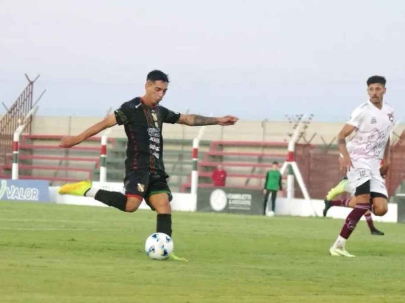 Importantes victorias de Sportivo Las Parejas y Argentino de Rosario