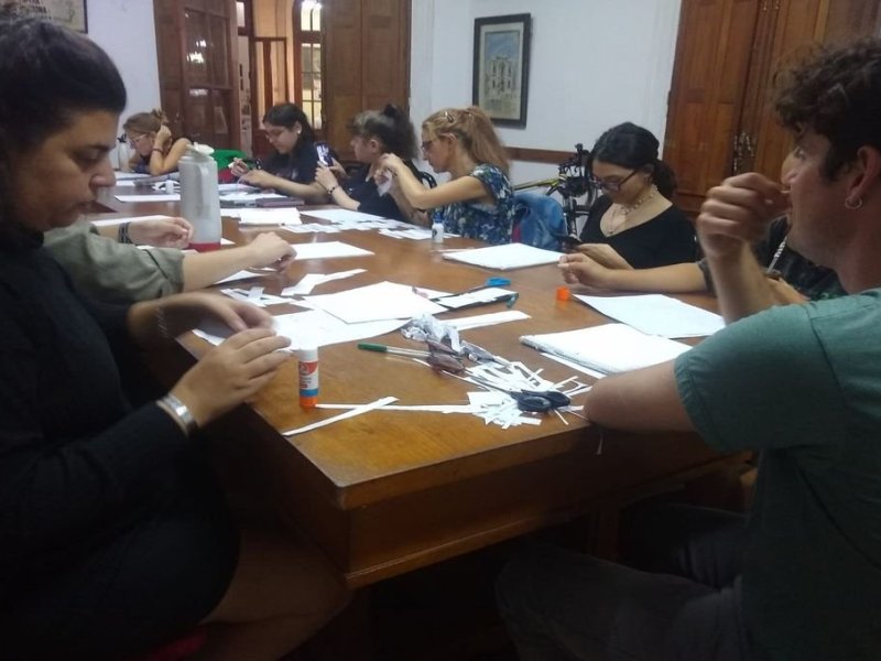 Escritura surrealista, una propuesta para dejar fluir la imaginación