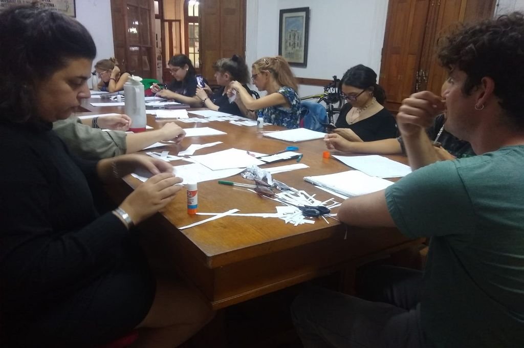 Escritura surrealista, una propuesta para dejar fluir la imaginación