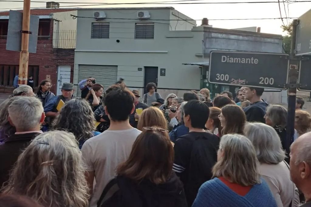 Recorrido literario por la calle sucia con nombre caro