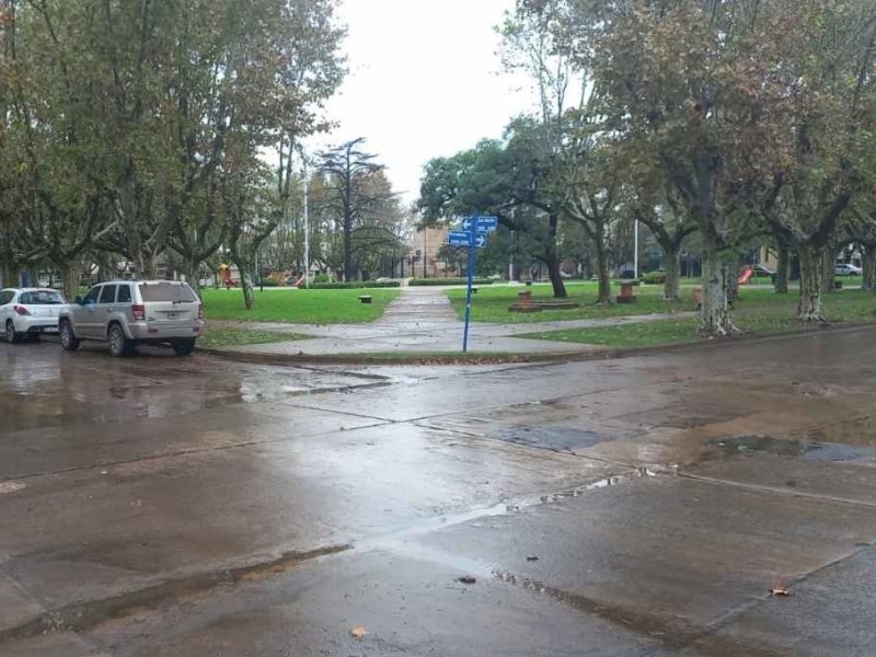 Jornada lluviosa en el departamento Caseros