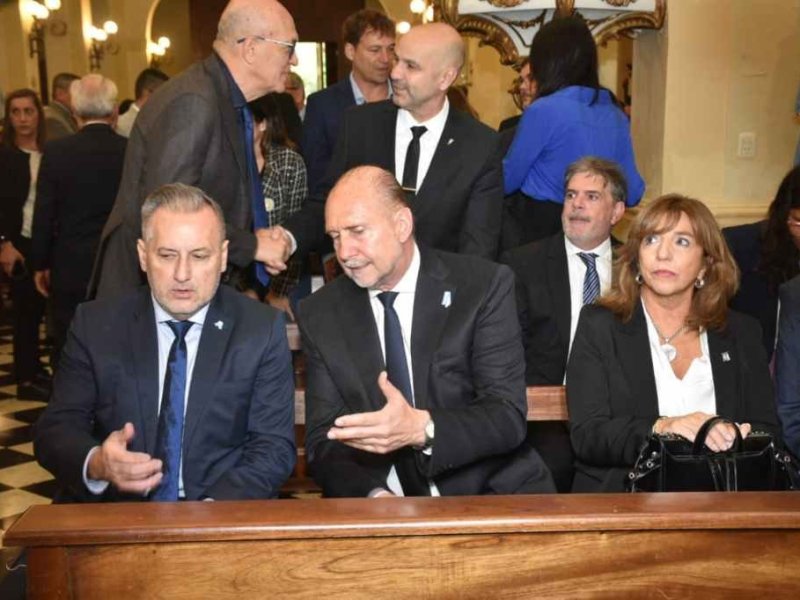 El gobernador Perotti y Lewandowski reaparecieron públicamente tras el cierre de listas
