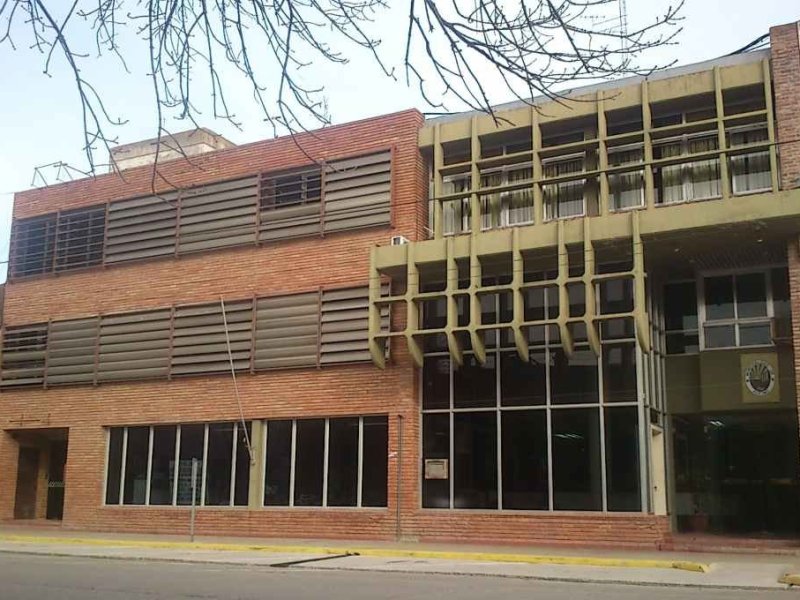 22 días de paro de los municipales de Rufino