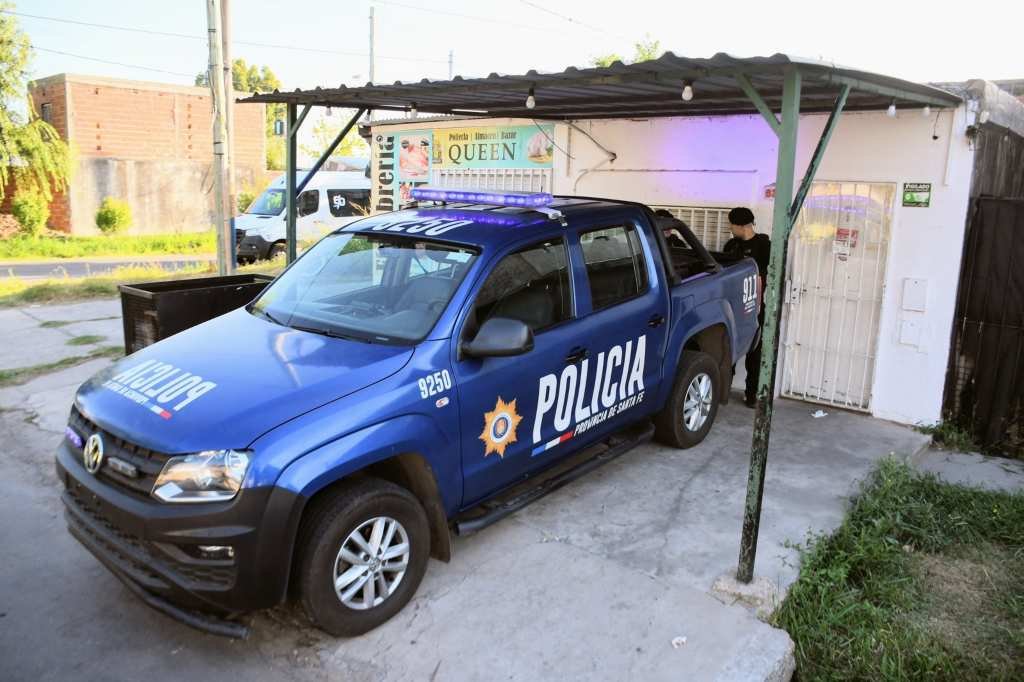 Rosario: un muerto y dos heridos tras violenta balacera en Empalme Graneros