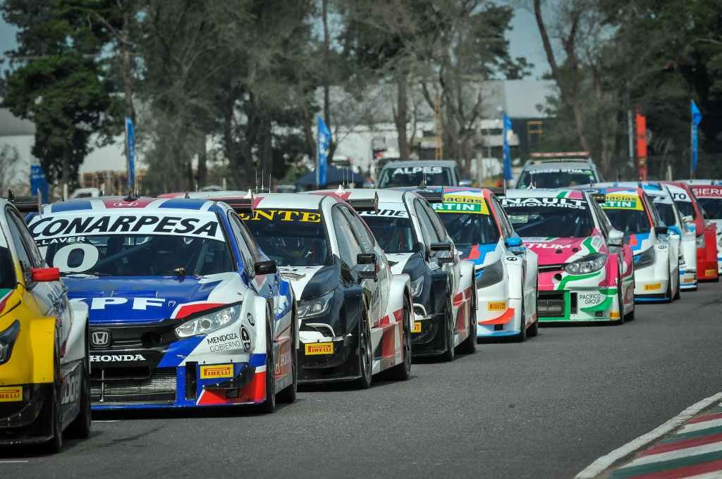 Tras dos décadas de ausencia, el TC2000 convocó a una multitud en San Jorge
