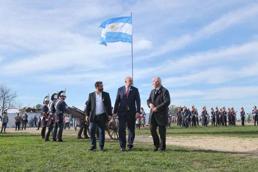 El gobernador Perotti presidió el acto por la Batalla de Punta Quebracho