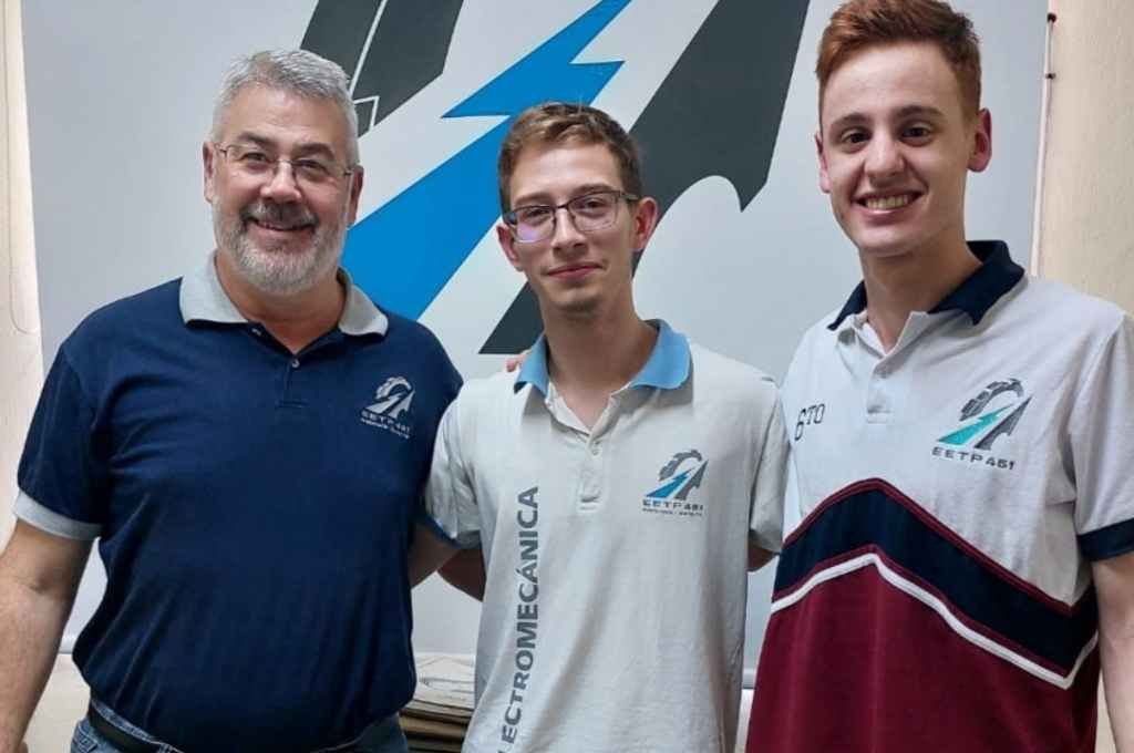 Despertador para personas sordas, el innovador diseño de estudiantes de Avellaneda