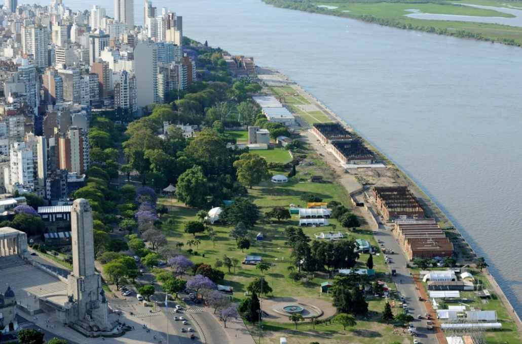 La Provincia despliega un fin de semana largo a puro festejo y con muy buena ocupación hotelera