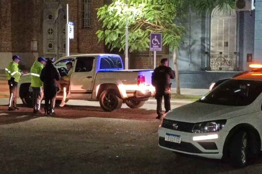 Joven alcoholizado manejó por pleno centro de Reconquista y fue detenido