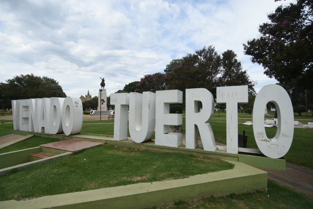 Venado Tuerto: le robaron el auto tras la pinchadura de una rueda