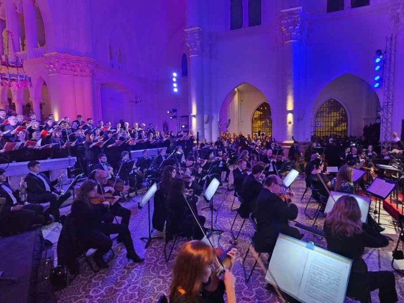 La Sinfónica y el Coro Polifónico Provincial celebraron los 450 años de la fundación de Santa Fe