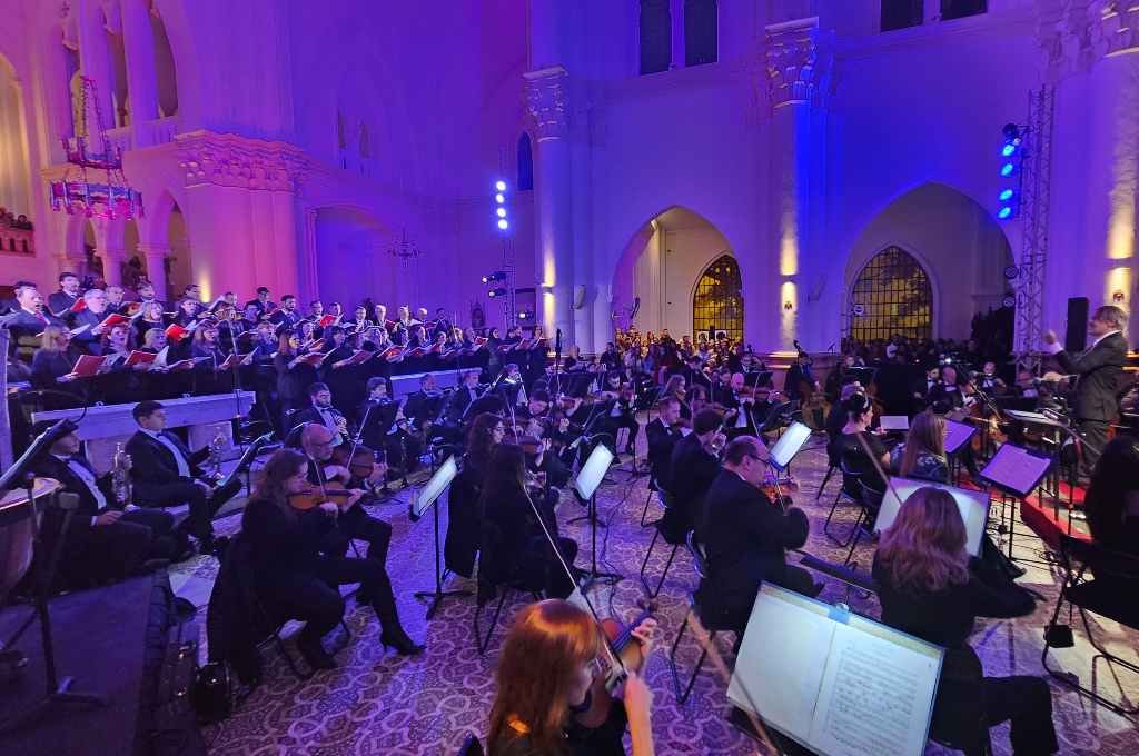 La Sinfónica y el Coro Polifónico Provincial celebraron los 450 años de la fundación de Santa Fe