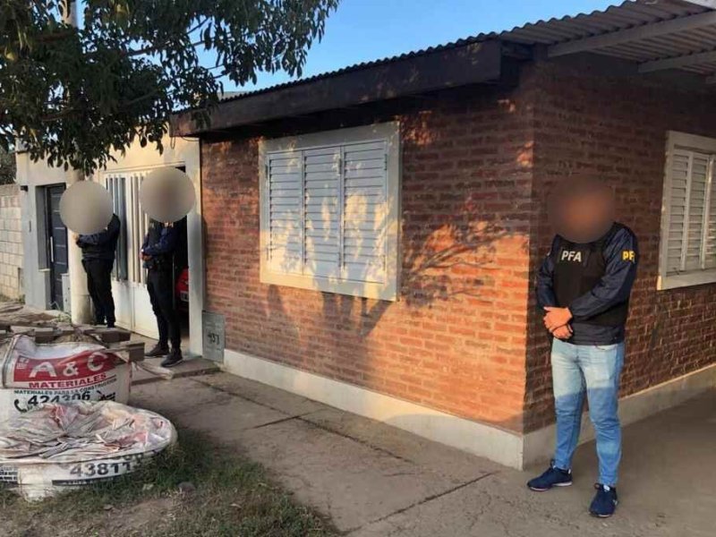 Un oriundo de Venado Tuerto detenido por amenazar la Embajada del Reino Unido